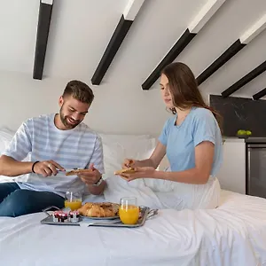 Apartament Thess Residences