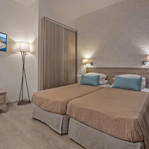 https://lefkoniko-beach-icarus-suite-apts.rethymnohotels.net