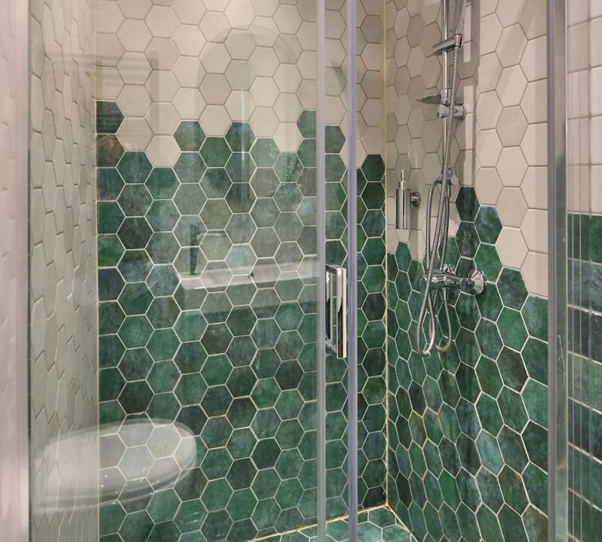 Urban Elephant Suites Thessaloniki Aparthotel